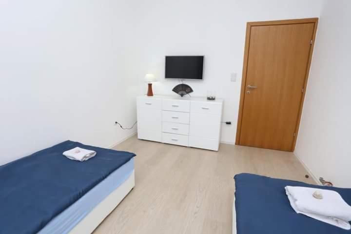 Apartments Malkoc Lux Bihać エクステリア 写真