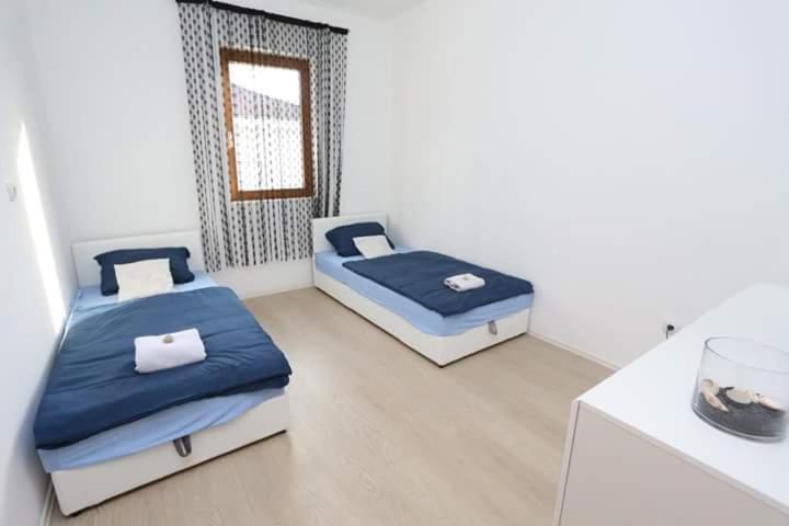 Apartments Malkoc Lux Bihać エクステリア 写真