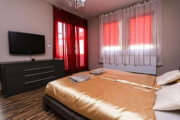 Apartments Malkoc Lux Bihać エクステリア 写真